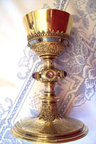 Traveling Chalice and Statue Spur Vocations